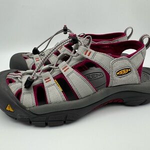 Keen Newport H2 Women's Sandals Gray - Pink/Magenta Water Sports Hiking Size 9